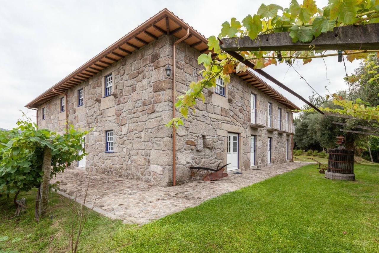 Eido Do Carvalhoso - Casa De Campo Em ארקוס דה ואלדבז מראה חיצוני תמונה